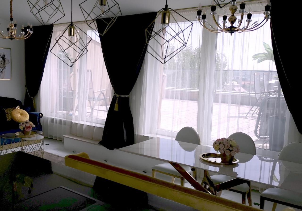 Luxury Penthouse With Large Terrace & Panoramic Old Town View Lejlighed VNO Eksteriør billede